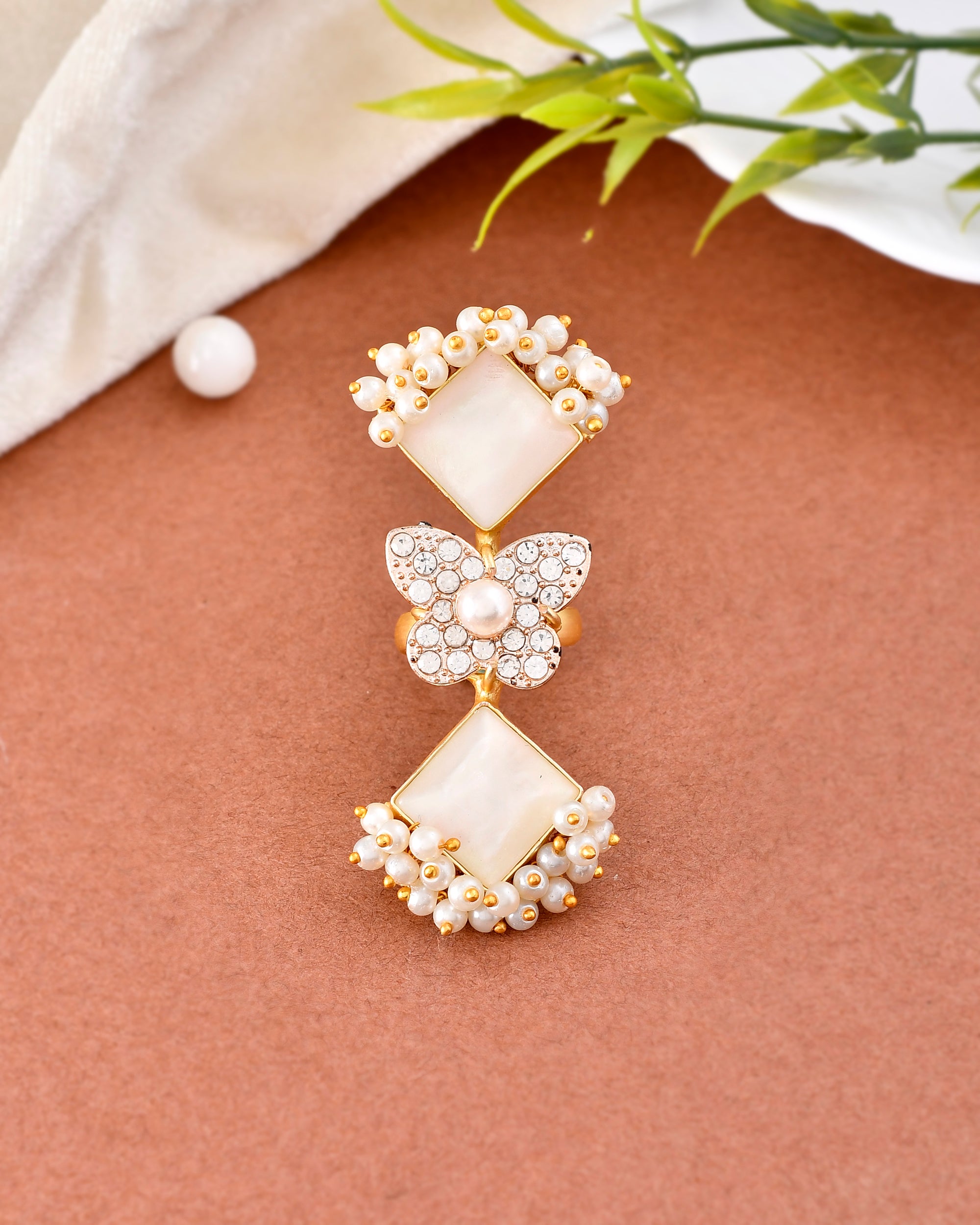 ZIRCON BUTTERFLY RING